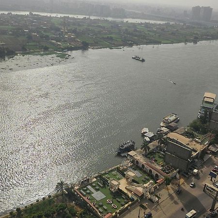 Grand Bayan Hotel & Apt At Nile Plaza Caïro Buitenkant foto